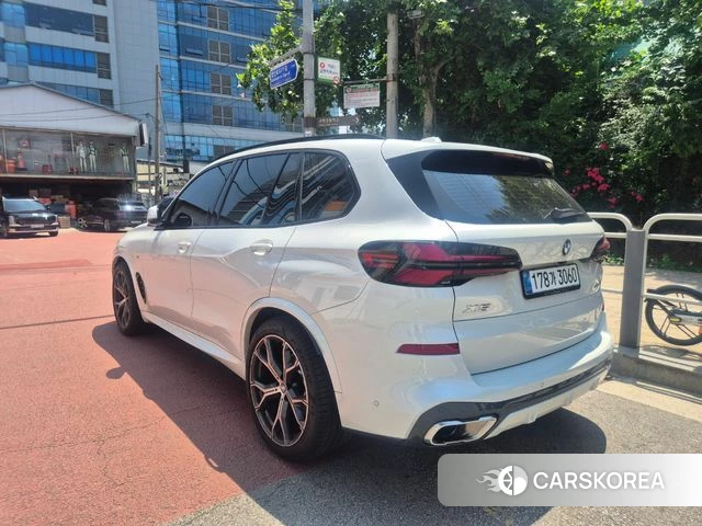 BMW X5 (G05) 2025 Белый из Кореи, фото 3