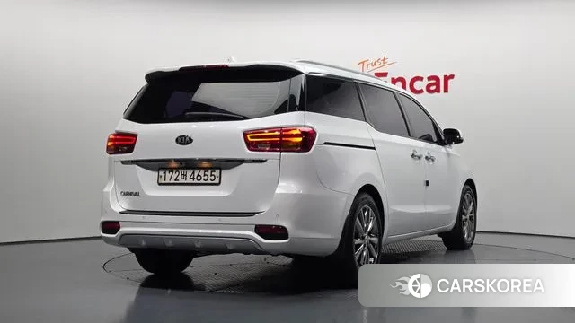 Kia The New Carnival id 3698860 из Кореи 12