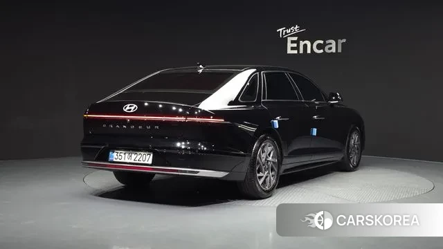 Hyundai Grandeur (GN7) id 3763319 из Кореи 12