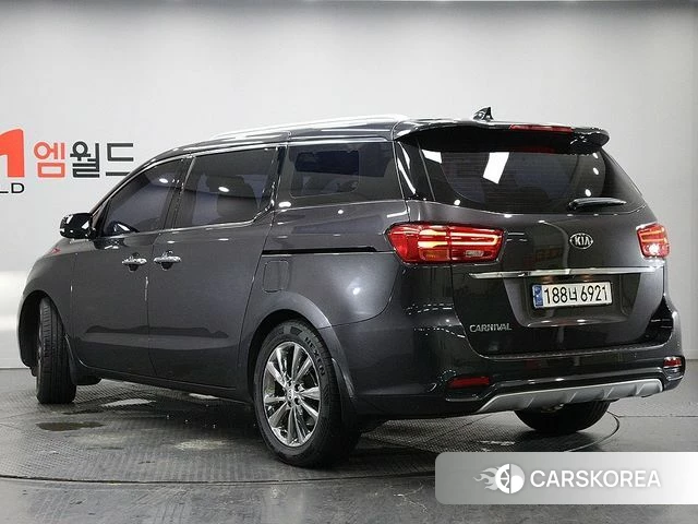 Kia The New Carnival id 4923814 из Кореи 12
