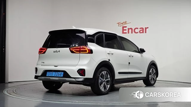 Kia Niro Plus id 4692305 из Кореи 12