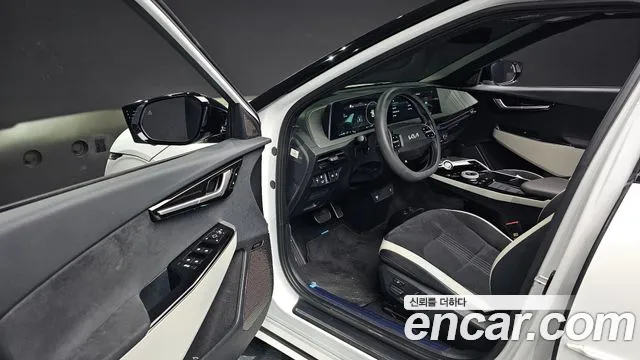 Kia EV6 id 2559559 из Кореи 12