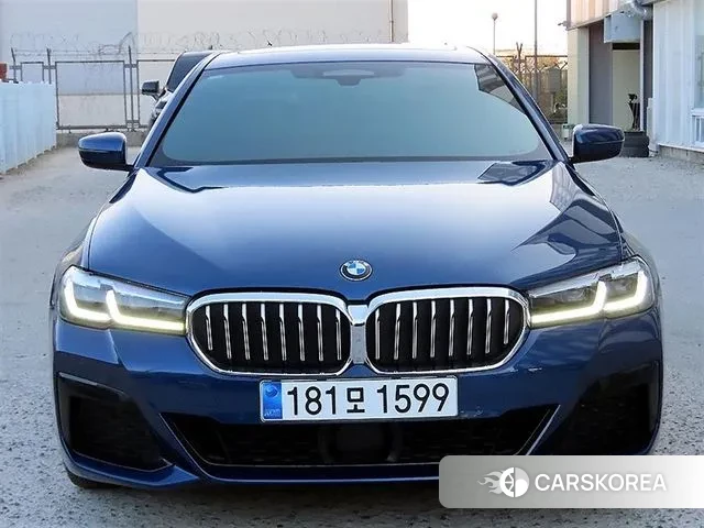 BMW 5 Series (G30) id 3361965 из Кореи 12