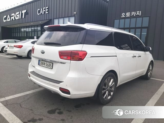 Kia The New Carnival id 4448067 из Кореи 12
