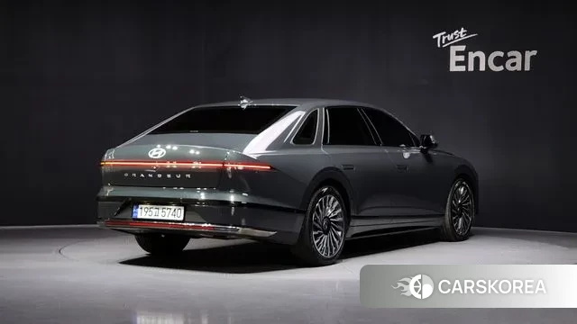 Hyundai Grandeur Hybrid (GN7) id 3467348 из Кореи 12