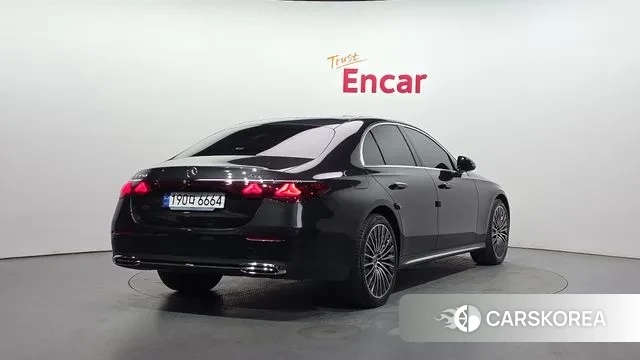 Mercedes-Benz E-Class W214 id 3399903 из Кореи 12