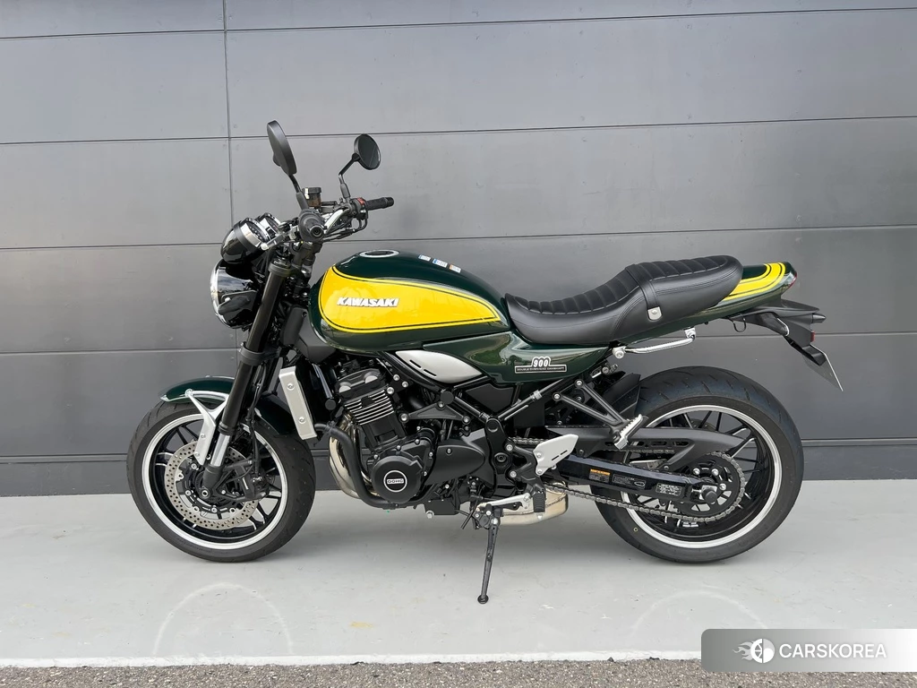 Проданный Kawasaki Z900RS 2024 из Японии