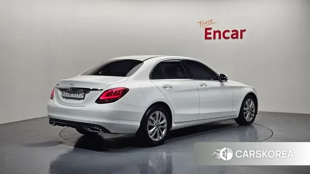 Mercedes-Benz C-Class W205 id 3742531 из Кореи 12