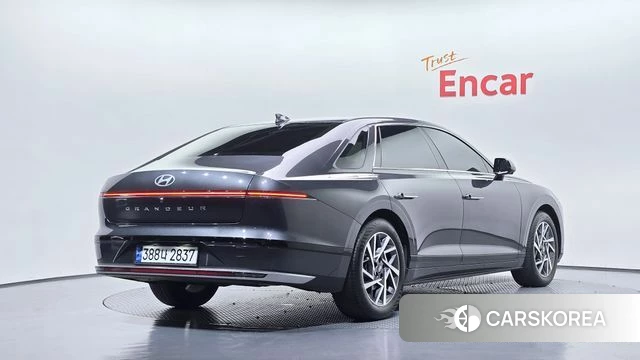 Hyundai Grandeur Hybrid (GN7) id 4640783 из Кореи 12