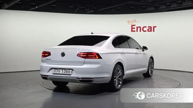 Volkswagen Passat GT (B8) id 3703895 из Кореи 12