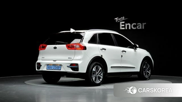 Kia Niro EV id 4202901 из Кореи 12