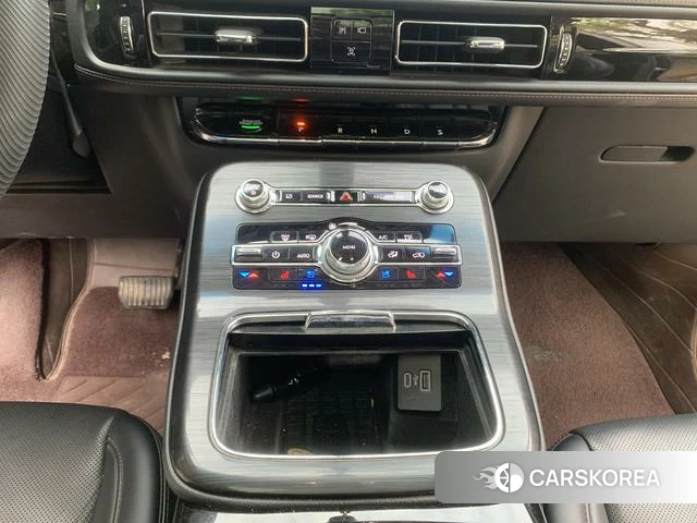 Lincoln Navigator id 3869543 из Китая 9