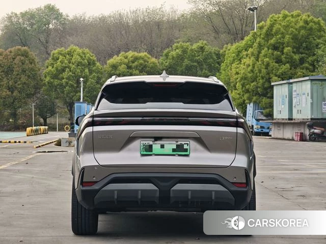 Geely Galaxy Galaxy L7 id 4190409 из Китая 12