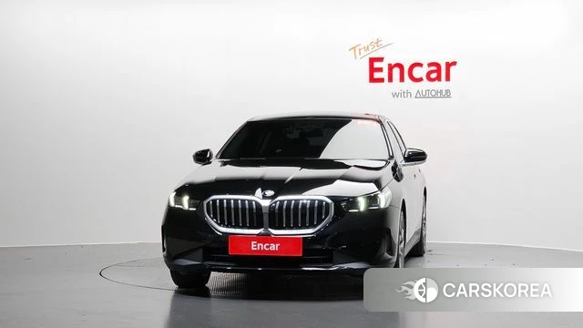 BMW 5 Series (G60) id 4691095 из Кореи 12