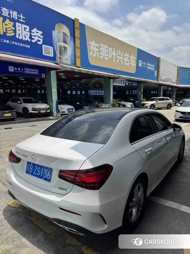 Mercedes-Benz Class A 2024 Белый из Китая, фото 3