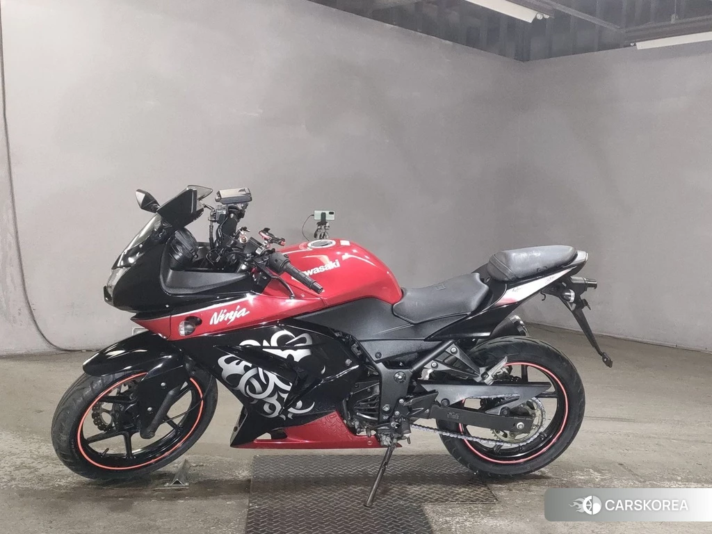 Проданный Kawasaki NINJA 250R id 4176139 из Японии