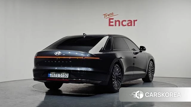 Hyundai Grandeur (GN7) id 4195030 из Кореи 12