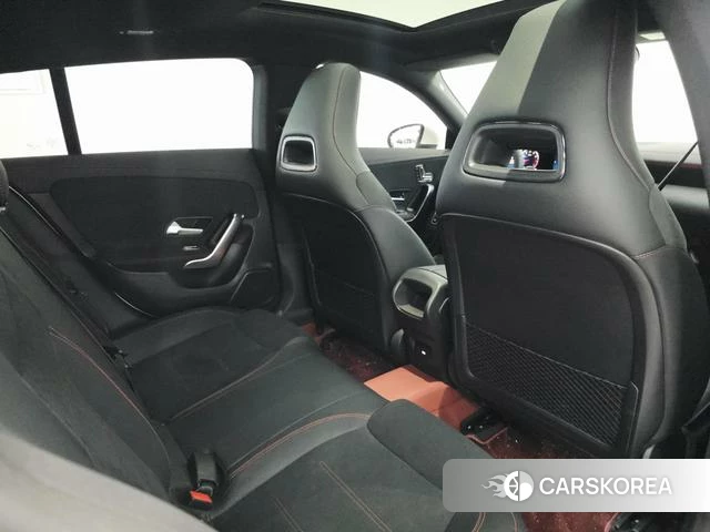 Mercedes-Benz CLA (import) 2026 Белый из Китая, фото 2