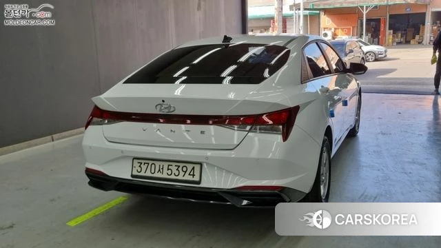 Hyundai Avante (CN7) id 3892614 из Кореи 10