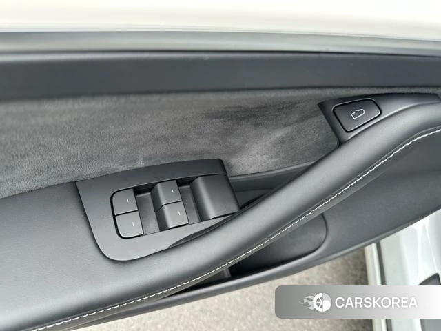 Tesla Model 3 id 3983330 из Китая 9