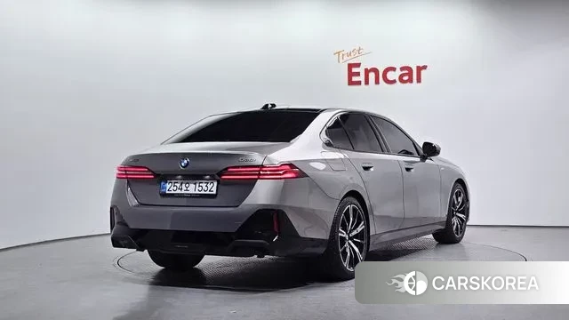 BMW 5 Series (G60) id 3410155 из Кореи 12