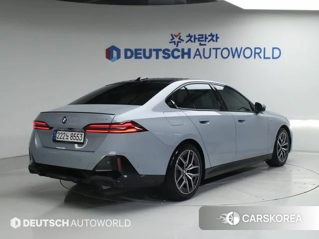BMW 5 Series (G60) id 4302442 из Кореи 12