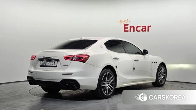 Maserati Ghibli id 3942572 из Кореи 12