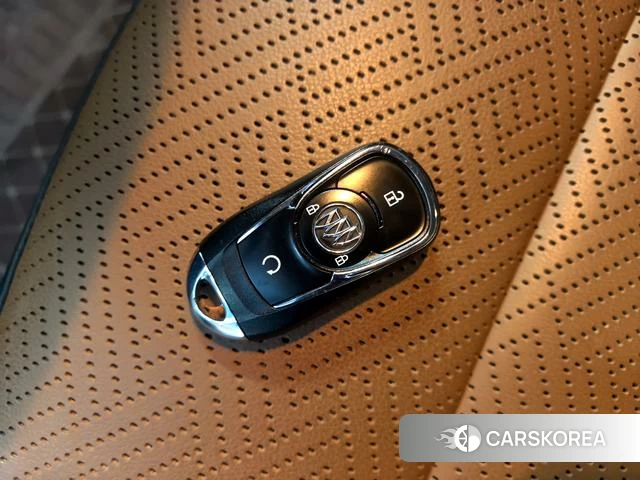 Buick Angkola GX id 4222053 из Китая 12