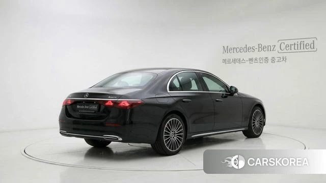 Mercedes-Benz E-Class W214 2025 Черный из Кореи, фото 4