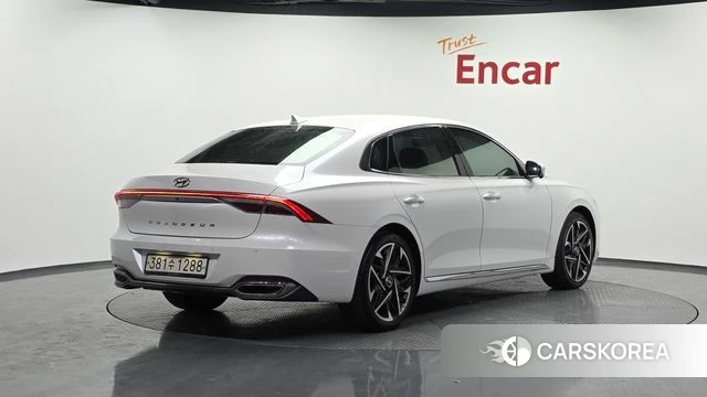 Hyundai The New Grandeur IG id 3904491 из Кореи 12