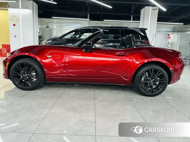 Mazda MX-5 2025 Красный из Китая, фото 2