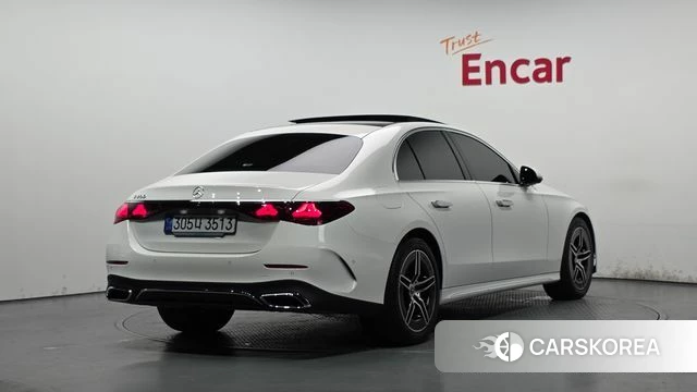 Mercedes-Benz E-Class W214 id 4336474 из Кореи 12