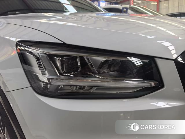 Audi Q2L id 4261576 из Китая 7