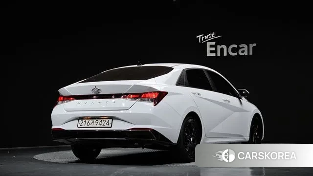 Hyundai Avante Hybrid (CN7) id 3281597 из Кореи 12