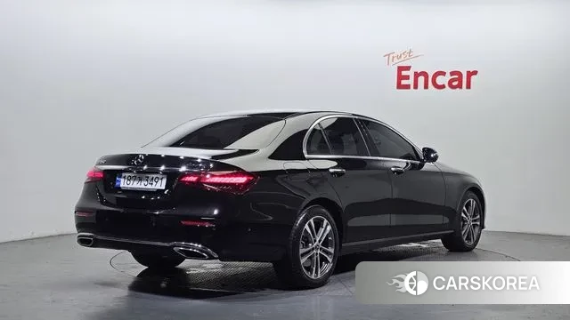 Mercedes-Benz E-Class W213 id 3043270 из Кореи 12