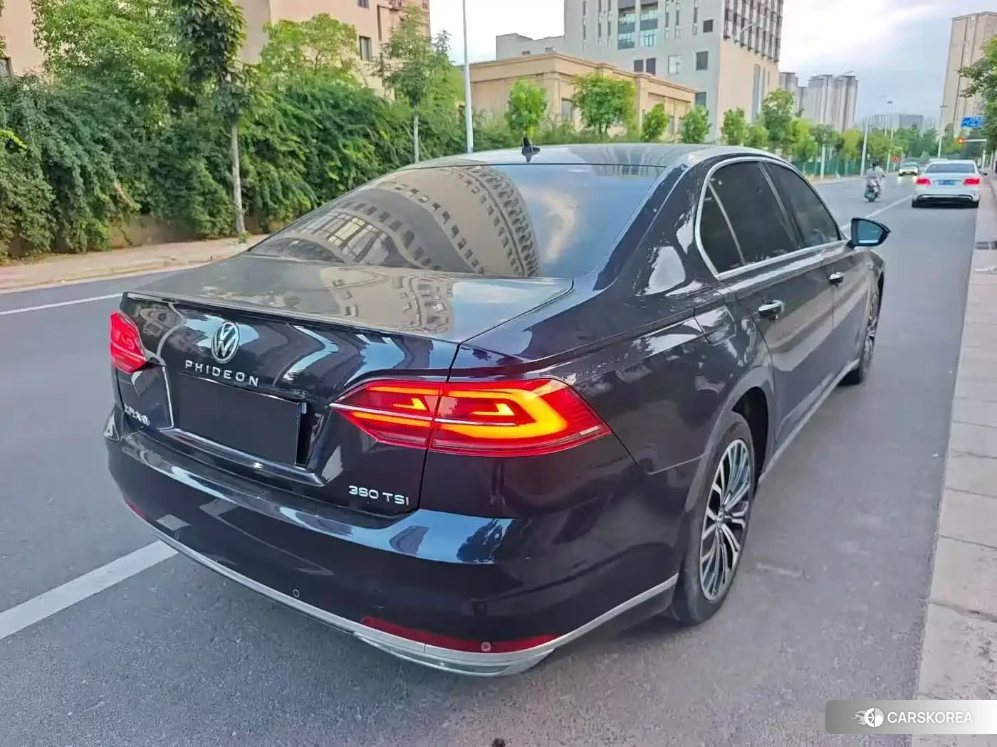 Volkswagen Phideon 2021 Черный из Китая, фото 2