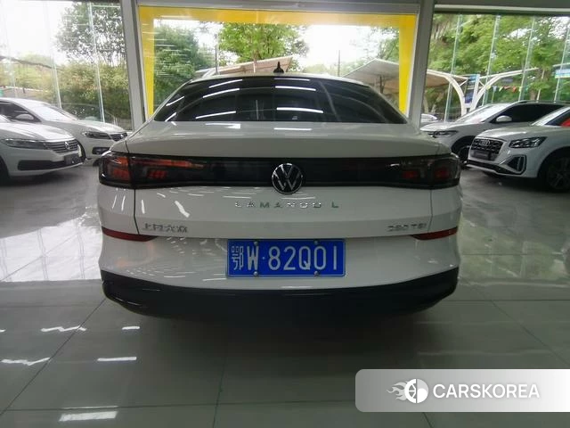Volkswagen Lingdu 2023 Белый из Китая, фото 5