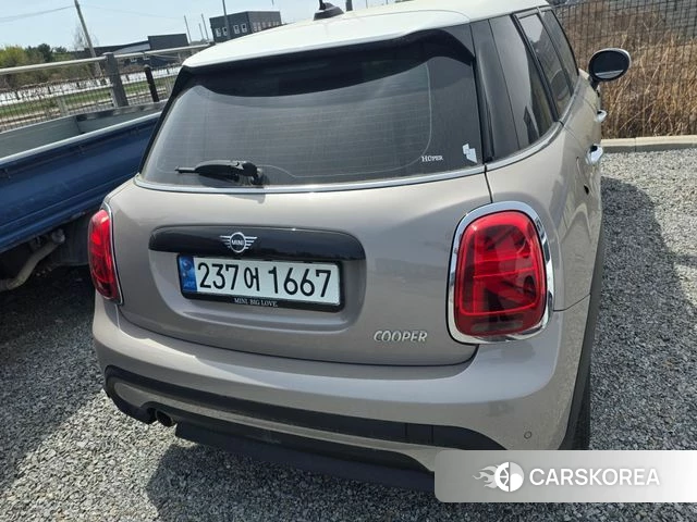 Mini Cooper 2024 Серый из Кореи, фото 2