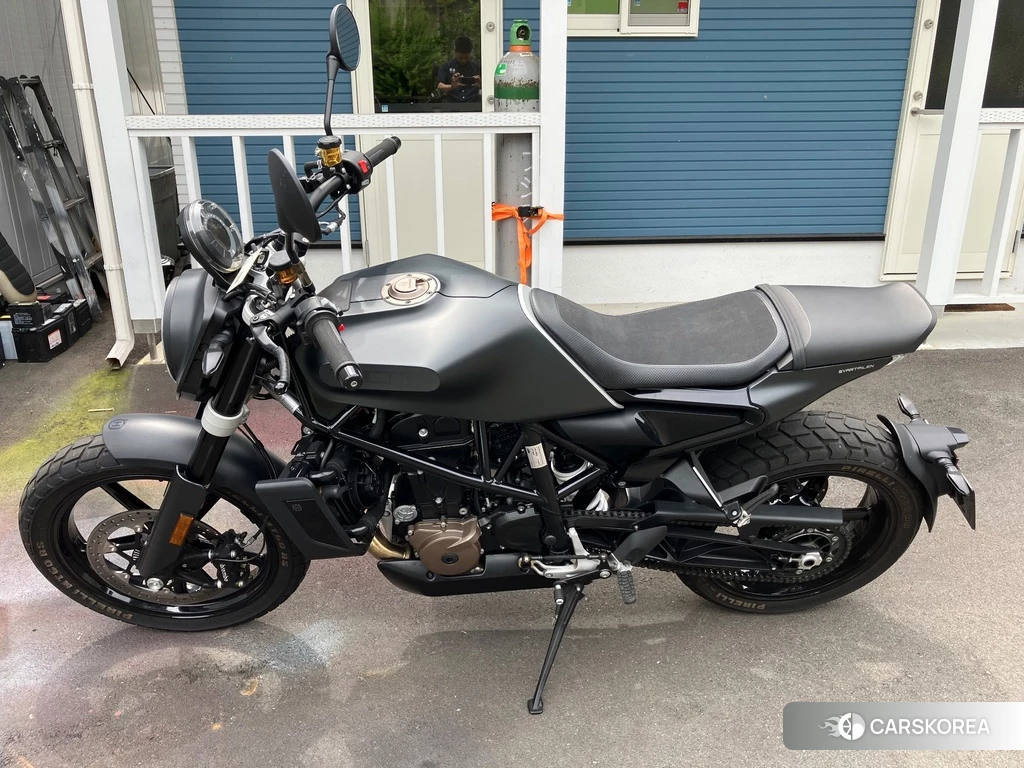 Проданный Husqvarna SVARTPILEN 701 2019 из Японии, фото 2