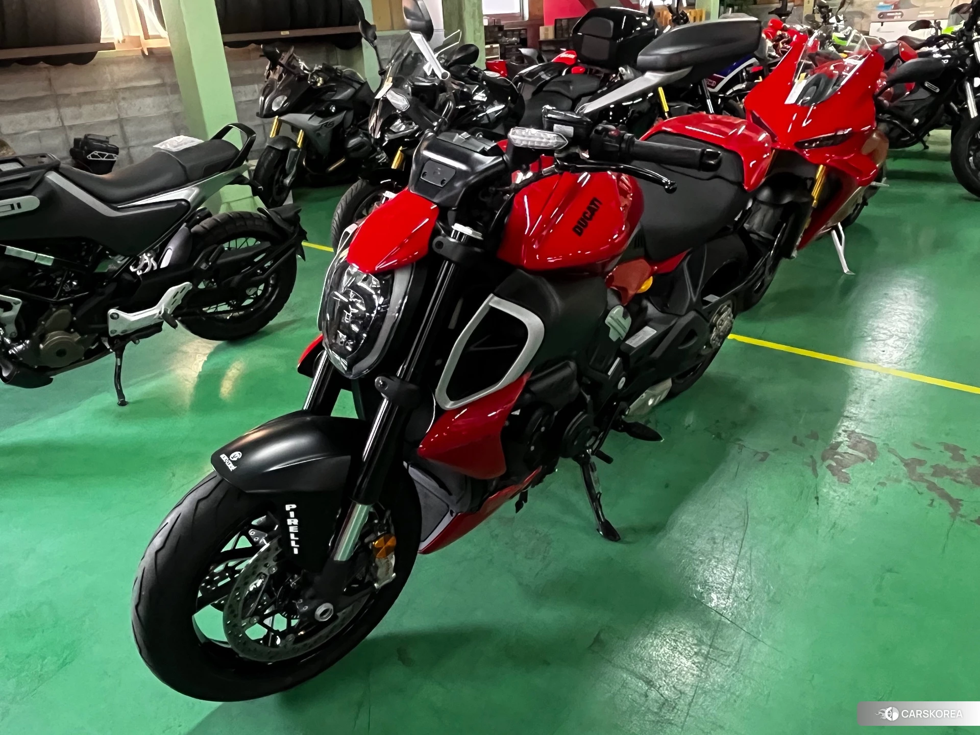 Проданный Ducati DIAVEL V4 2023 из Японии, фото 3