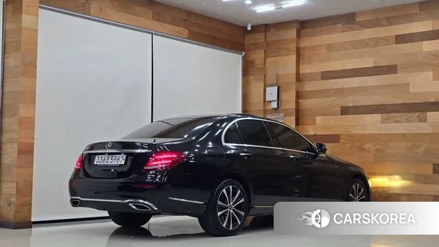 Mercedes-Benz E-Class W213 id 3757058 из Кореи 12