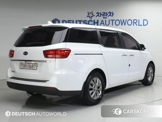 Kia The New Carnival id 4486725 из Кореи 12