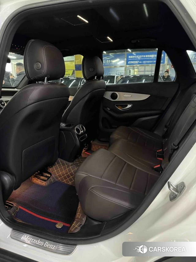 Mercedes-Benz GLC 2021 Белый из Китая, фото 2