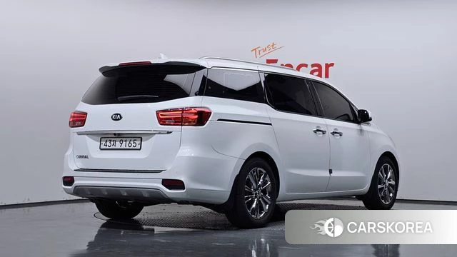 Kia The New Carnival id 4907395 из Кореи 12