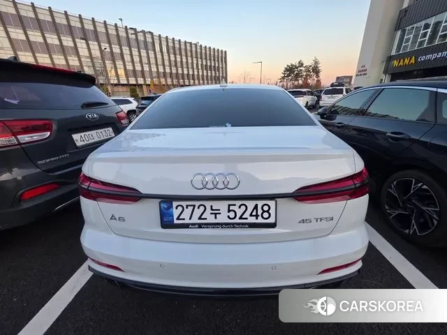 Audi A6 (C8) 2025 Черный из Кореи, фото 2