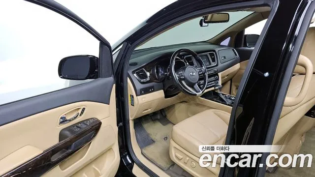 Kia The New Carnival id 2564289 из Кореи 12