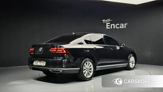 Volkswagen Passat GT (B8) id 3801506 из Кореи 12