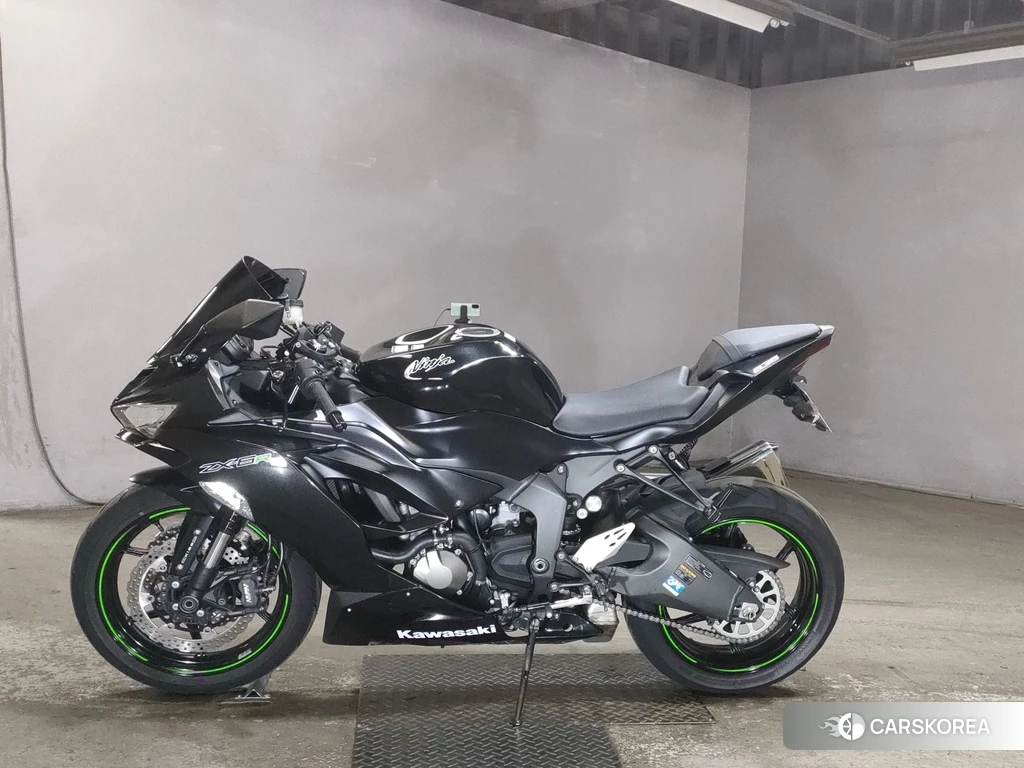 Проданный Kawasaki ZX-6R NINJA 2019 из Японии, фото 2