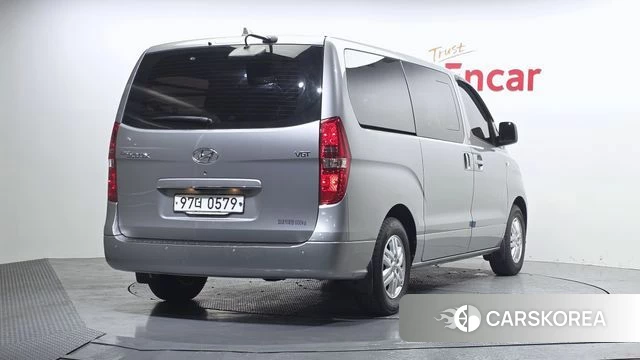 Hyundai The New Grand Starex id 3942548 из Кореи 12
