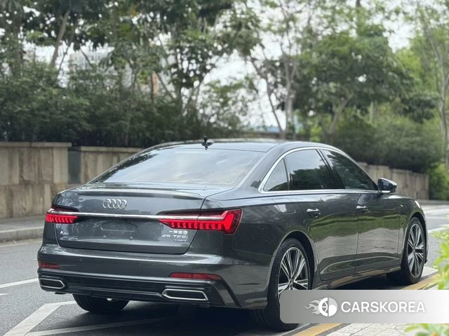 Audi A6L id 4278735 из Китая 8